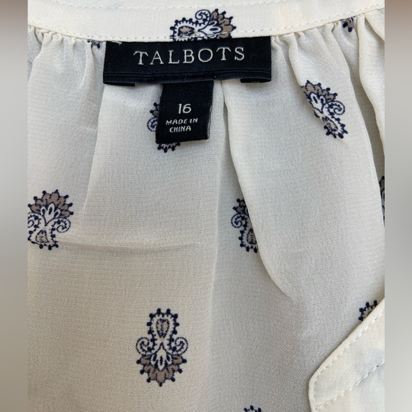 100% Silk TALBOTS Sumptuous Ruffle Front Sleeveless Blouse in Ivory - Picture 3 of 10